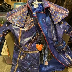 Descendants Costume Size 9-10